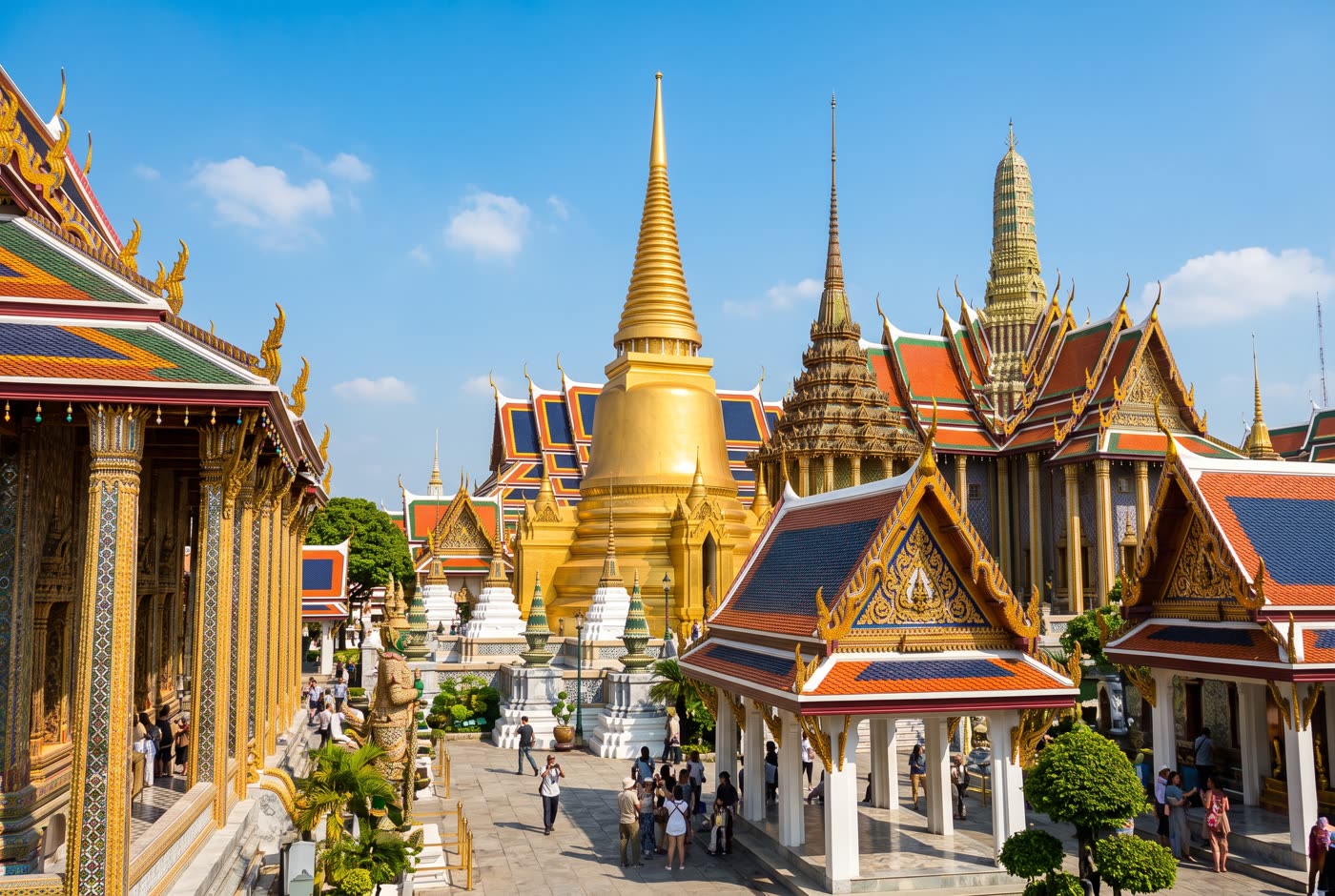 The golden spires of the Grand Palace area in Bangkok (AI-generated image)